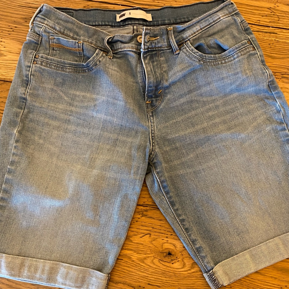 Levi shorts